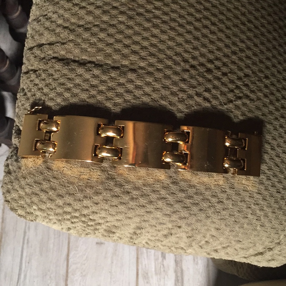 Bold Goldtone Status Link Bracelet